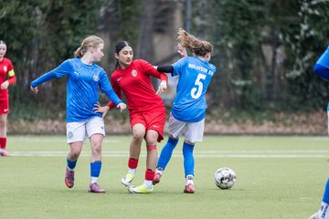 Bild 177 - wCJ Eimsbuettler TV - Holstein Kiel : Ergebnis: 0:1